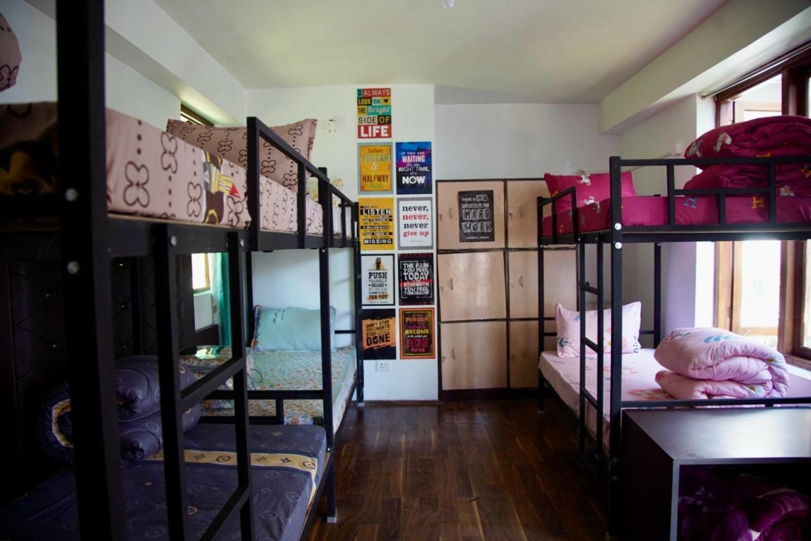 Хостел Backpackers Den Ґанґток Екстер'єр фото