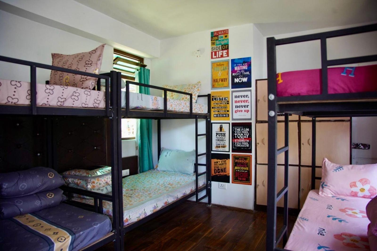 Хостел Backpackers Den Ґанґток Екстер'єр фото